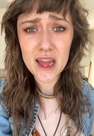 Willow Mae (@willow_violet_mae)