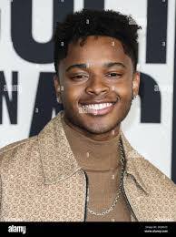 Bobby Wooten's Instagram, Twitter & Facebook