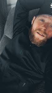 Happy Hump Day 🤪😁 9:48 9:48. P- 76 I'M so OLD, MY HIGH SCHOOL HAD A  SMOKING AREA Lures Laughs Cuahs