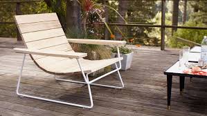 Roomed Al Je Interieurinspiratie Voor Een Eigen Thuis Op Een Plek Modern Outdoor Lounge Lounge Chair Outdoor Modern Outdoor Chairs