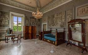 A mustsee in tuscany after a huge renovation. Die Restaurierung Der Villa Reale Villa Reale Di Marlia