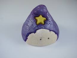 It has a fresh garden and lime scent. Lush Wizard Bubble Bar Review Musings Of A Muse