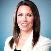 Jennifer Lingo's Instagram, Twitter & Facebook