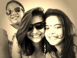 600172_560816793982282_1212553478_n