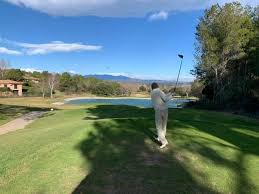De l'hôtel de passage à l'hôtel de charme, réservez votre chambre à perpignan en pays catalan. Golf Club De Montescot 9 Trous A 10 Minutes De Perpignan Lecoingolf