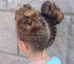 Habe relativ langes leicht gewelltes dickes … auf dem bild jetzt hat dieses mädchen zwar einen pferdeschwanz denk dir den aber einfach weg denn offen siehts genauso. Einfache Und Modische Frisuren Fur Die Schule 8 Elegante Ideen Fur Jeden Tag Confetissimo Frauenblog