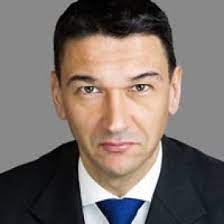 Aber auch bei geringeren vorwürfen hat der beschuldigte einen anspruch auf einen pflichtverteidiger. Wann Steht Mir Pflichtverteidiger Zu