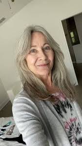 Hey, I'm Brandon. I'm 33 years old and I live in Iowa. My therapist said I  should try making friends so, here is me trying to make friends. (Haha  kidding... kinda) Anyway,