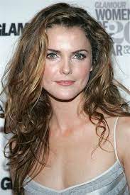 Happy 40th Keri Russell See Her Hair Evolution From Felicity To Now Keri Russell Hair Curly Hair Styles Hair Evolution