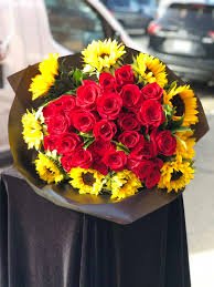 This address can also be written as 20 larisa oaks place, san jose, california 95138. 24 Red Roses 10 Sunflowers In San Jose Ca San Jose Flowers