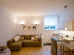 Durch die beschriebenen sperrigen maße, formate und gewichte, ist es schwierig, ein sofa ohne hilfe zu transportieren. Apartment Hamburg 3 Mit Stil Und Charme Hoheluft West Frau Stefanie Von Vopelius