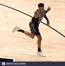 John collins, also known as herbert or herb, is a neighbor of wanda maximoff and vision. Atlanta Hawks Sturmer John Collins Reagiert Auf Einen Dreier Schlag Gegen Die New York Knicks Wahrend Eines Sieges Aus Dem Jahr 113 96 Am Sonntag 30 Mai 2021 In Atlanta Georgia Foto Von Curtis Compton The