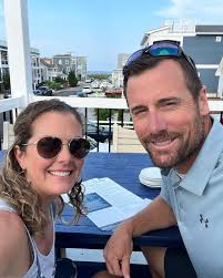 We did Dewey! And still asleep by 10p. I like the adulting version of Dewey  waaaay better. 😂😂☀️🏝️@starboardclaw