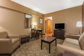 Since 1953, over 800 hotels under this hotel chain in succession. Ramada Hotel Conference Center By Wyndham Paintsville Paintsville Kentucky Us Reservations Com