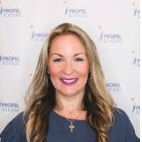 Laura Soeder's Instagram, Twitter & Facebook