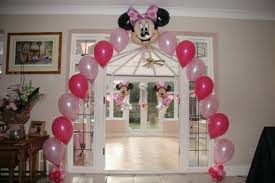 1st Birthday Balloon Decoration Ideas Red Events Creative Services Balloon Displays Minnie Mouse 1st Birthday Minnie Mouse Balloons Birthday Decorations