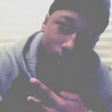 Malik Starks's Instagram, Twitter & Facebook