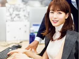 Read reviews from world's largest community for readers. ä»Šæœ€ã‚‚é¸ã°ã‚Œã‚‹å¥³ æ–°äº•æµç†é‚£ã®ãƒªã‚¢ãƒ«ã« æ±äº¬ã‚«ãƒ¬ãƒ³ãƒ€ãƒ¼ãŒè¿«ã£ãŸ æ±äº¬ã‚«ãƒ¬ãƒ³ãƒ€ãƒ¼