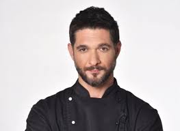 Η εταιρεία αφοι ιωαννιδη α.ε διαθέτει έναν από τους μεγαλύτερους στόλους μεταχειρισμένων αυτοκινήτων στην ελλάδα. Panos Iwannidhs 16 Agnwstes Istories Poy Den H3eres Gia Th Zwh Toy 43xronoy Krith Toy Masterchef E Kafeneio Gr