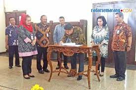 Informasi wajib tersedia setiap saat. Manfaatkan Gedung Ppi Jadi Galeri Ikm Radarsemarang Com
