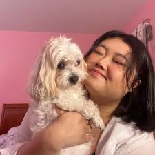 Yvonne Lung (@IvanaEv) • Facebook