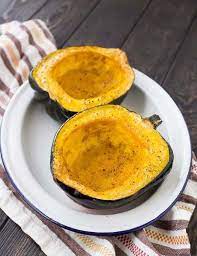 How To Cook Acorn Squash Two Ways With Video Recipe Savory Pumpkin Recipes Acorn Squash Pumpkin Soup Recipe