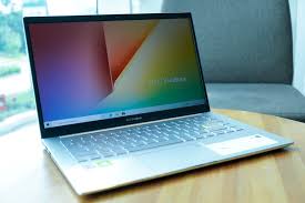 Stiker bisa sulit dihilangkan, entah stiker produsen aslinya atau stiker yang. Vivobook S14 S433 Lampiaskan Hobi Menempel Sticker Kamu