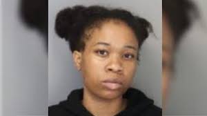 Woman accused of killing man for $60, then using money to buy chicken wing  combo: https://2wsb.tv/44zgOUs