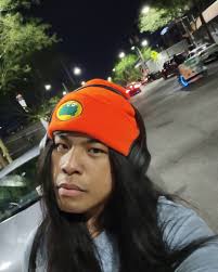 Chandelier Lounge December 2019 experience