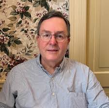 I'm getting back into mountain biking. I'm currently looking for a platform  style bike rack. What's everybody using. Likes, dislikes. Currently this is  what I'm using and it's not working.