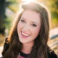 Melissa Hymel's Instagram, Twitter & Facebook