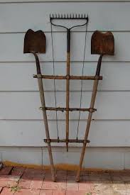 25 Amazing Ways To Repurpose Old Garden Tools Garden Tools Diy Old Garden Tools Upcycle Garden