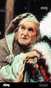 Clive Francis (Ebenezer Scrooge) in A CHRISTMAS CAROL by Charles Dickens at  the Royal Shakespeare Company (RSC), Barbican Theatre, Barbican Centre,  London EC2 28/11/1994 adapted by John Mortimer music: Nigel Hess set