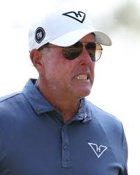 Photos of Taylor Fritz's Girlfriend Morgan Riddle Show Her Support From  Stands