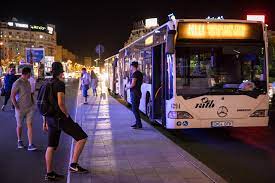 Descopera 97 anunturi de joburi in bucuresti. Am Mers C Un Autobuz De Noapte Din BucureÈ™ti Ca SÄƒ VÄƒd DacÄƒ E Degeaba