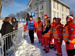 Jeg har ventet i det lengste med å kommentere den famøse hendelsen da norsk politi krenket kirkeasylet og med tvang hentet ut afghanske konvertitter fra et kirkebygg på fitjar. Norges Rode Kors Ar Twitter Takk Til Trinesg Ketilso Kjellingolf Obollestad Jantoresanner Og Sylvi Listhaug Som Motte Rodekorsnorge Og Frivillige Fra Brandbu Rode Kors Hjelpekorps I Dag Pa Granavolden Frivilligheten Star Samlet