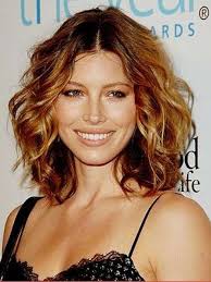 Capelli corti mossi spettinati 7 di 22 . Tagli Per Capelli Mossi Autunno Inverno 2014 2015 Foto 36 Di 41 10elol