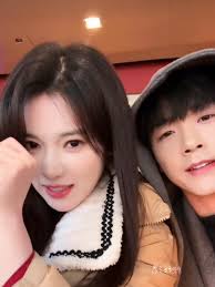 Family Reunion Jade Clothes