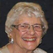 Mrs. M. Elizabeth Lindsay Obituary