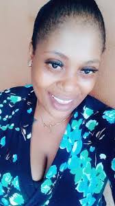 Roxanne Blair's Instagram, Twitter & Facebook