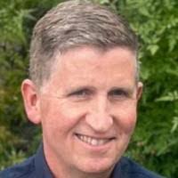 Chris Hoey's Instagram, Twitter & Facebook