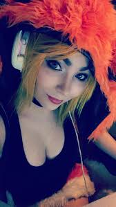 https://www.twitch.tv/nekomipii If your bored or have free time join us  hangout by the way im playing league of legend do you play that game do you  know about it ?? @highlight |