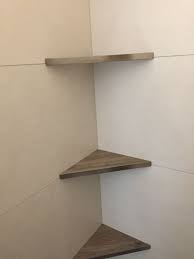 Wandkonsole stuck eckregal ornament wandbild konsole wandregal ablage ecke f70. Eckablage In Der Dusche Aus Fliesen Duschregale Eckregal Dusche Dusche Eckablage