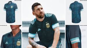 Se filtraron las primeras imágenes de esta playera, misma que. Asi Es La Camiseta Alternativa De Argentina Se Estrena Ante Brasil As Argentina