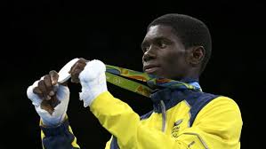 Jun 29, 2021 · el levantamiento de pesas es el deporte que más éxitos le ha traído a colombia en los juegos olímpicos, pues el país ha conseguido dos oros con maría isabel urritia en sídney 2000 y con óscar figueroa en río 2016, así como tres platas y tres bronces. Rio 2016 Boxeo Yuberjen Martinez El Medallista Que Pide Perdon A Dios Despues De Cada Combate