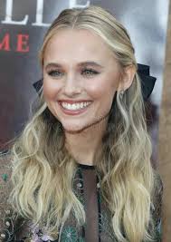 Fan Casting Madison Iseman as Zoe Lee Bourgeois in Miraculous 🐞