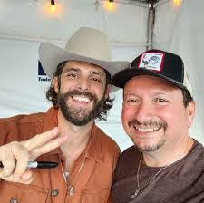 Travis Berryhill's Instagram, Twitter & Facebook