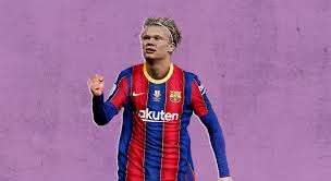 Chelsea have officially contacted borussia dortmund about signing striker erling haaland, claims the daily mail. Erling Haaland Transfer News Mino Raiola And Haaland S Dad Arrive In Barcelona