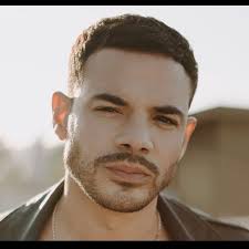 Rene Rosado (@renerosado) • Instagram photos and videos