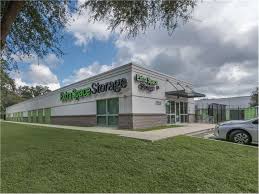 Choose from small storage lockers all. Storage Units In Riverview Fl At 7018 Us 301 Extra Space Storage
